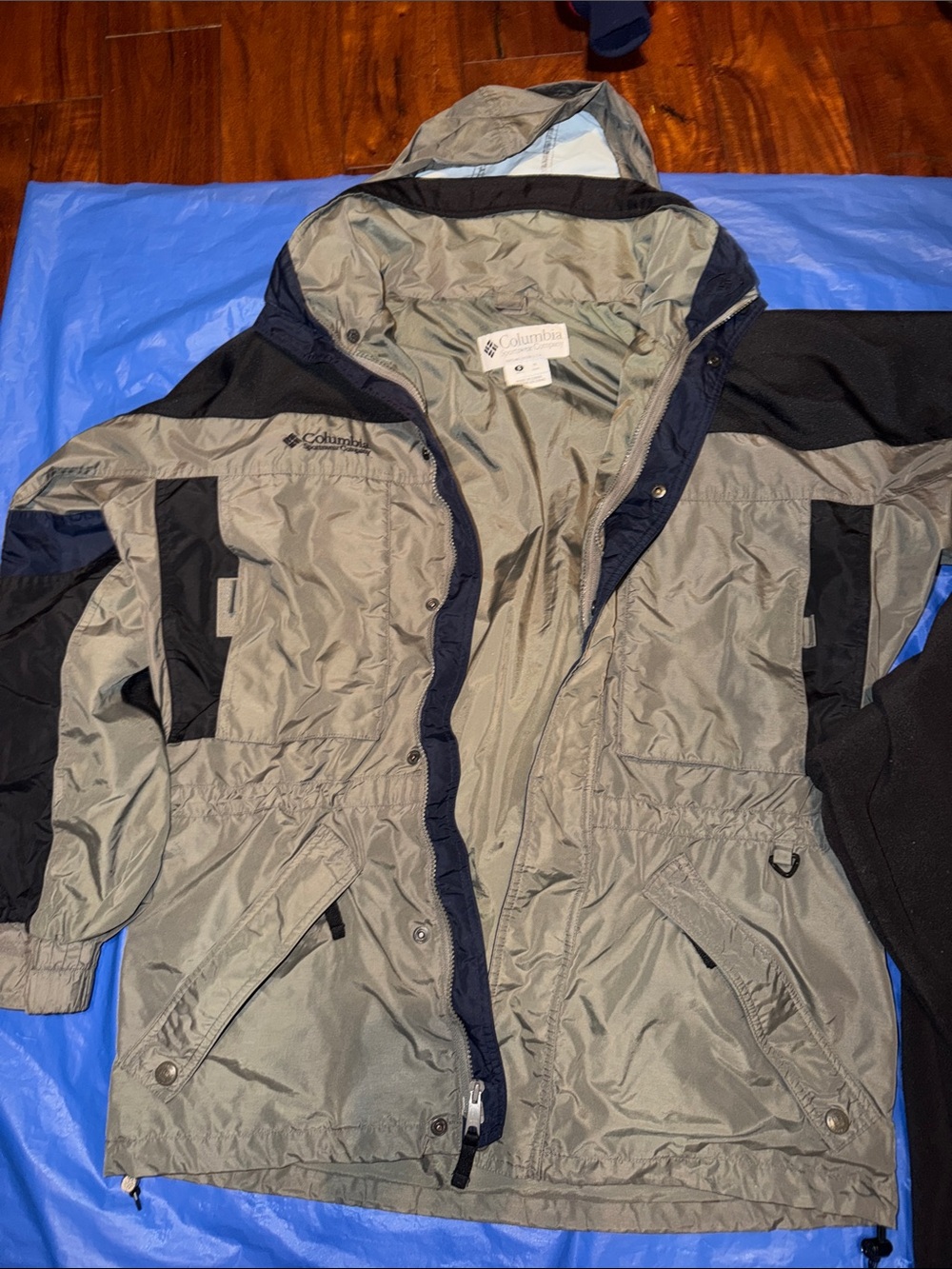 Columbia Men's 2 in 1 Ski Jacket - Gray with Black Accents